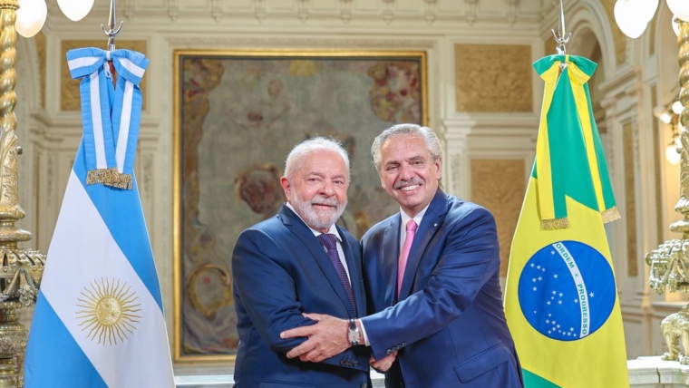Novos acordos entre Brasil e Argentina marcam primeira viagem internacional de Lula