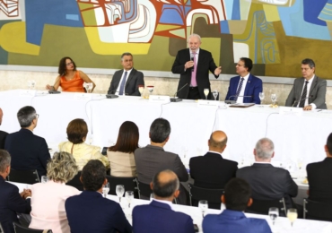 Lula se reúne com reitores de universidades: “O tempo do obscurantismo acabou”
