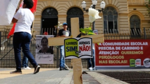 ARTIGO: Prevenir ataques às escolas demanda mudança de foco