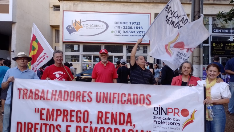 Sinpro Campinas participa de Ato pelo 1º de Maio