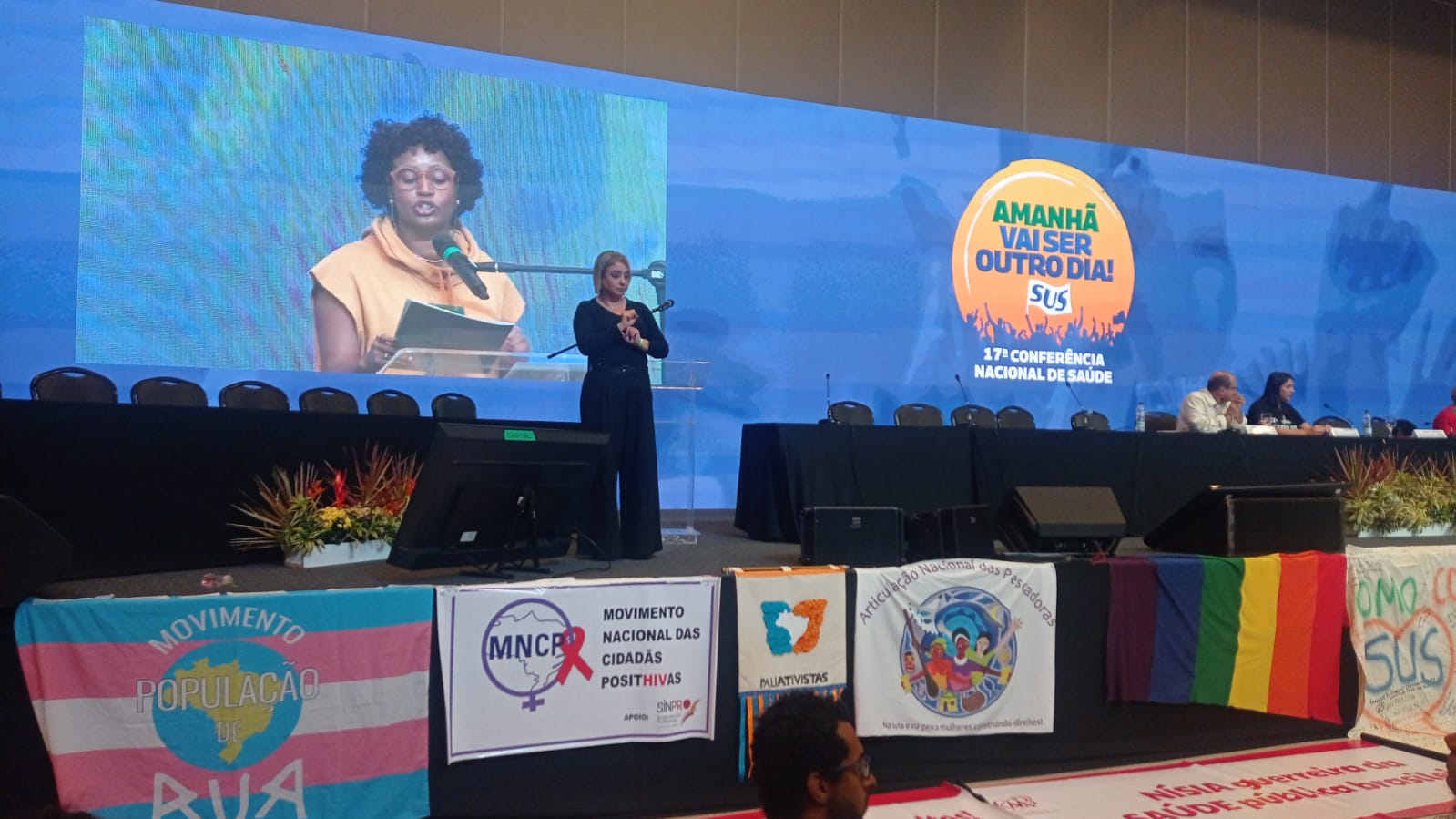 Ex-diretora do Sinpro Campinas participa de abertura da 17ª Conferência Nacional de Saúde