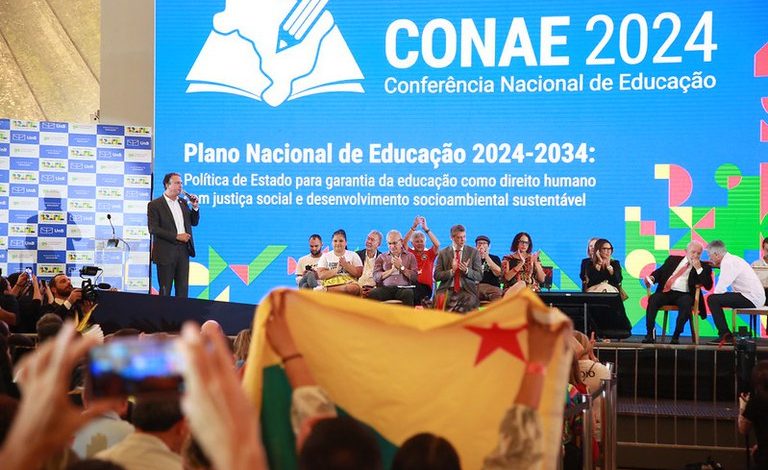 Conae 2024 aprova base para novo Plano Nacional de Educação