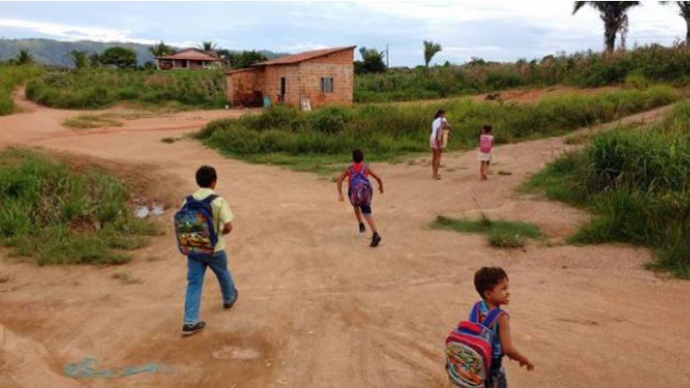 Escolas sem água potável estão concentradas nas áreas rurais do país