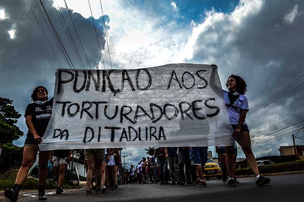 MPF entra com ação contra 42 ex-agentes da Ditadura Militar por tortura e mortes