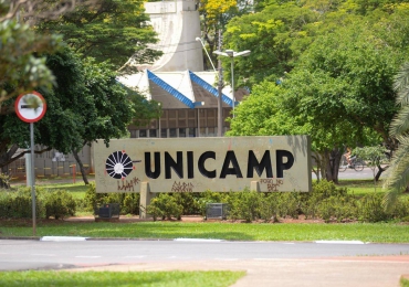 Professor da Unicamp acusado de ameaçar estudantes com faca é demitido